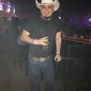 Meet your Posher, Ariel